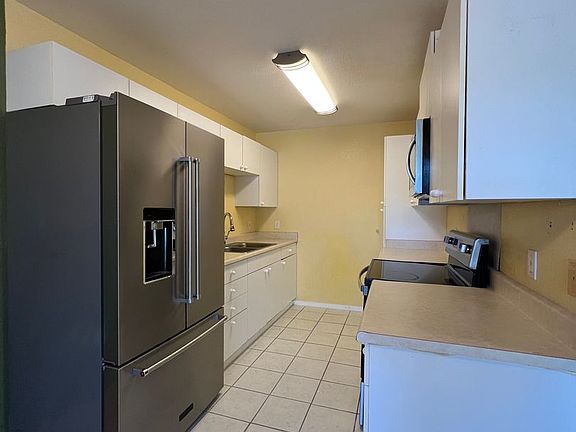 3rd image of 91-1075 Namahoe St #9C