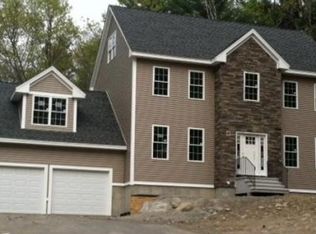 5 Cowdry Hill Rd, Westford, MA 01886