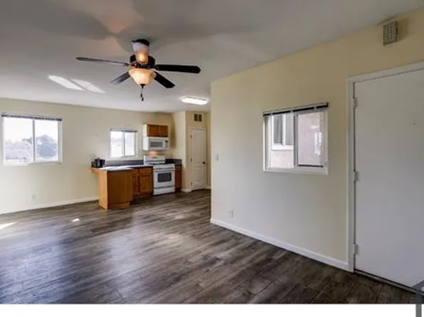 435 W 126th St #1/2, Los Angeles, CA 90061
