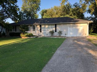 112 Springfield Dr, Granite City, IL 62040