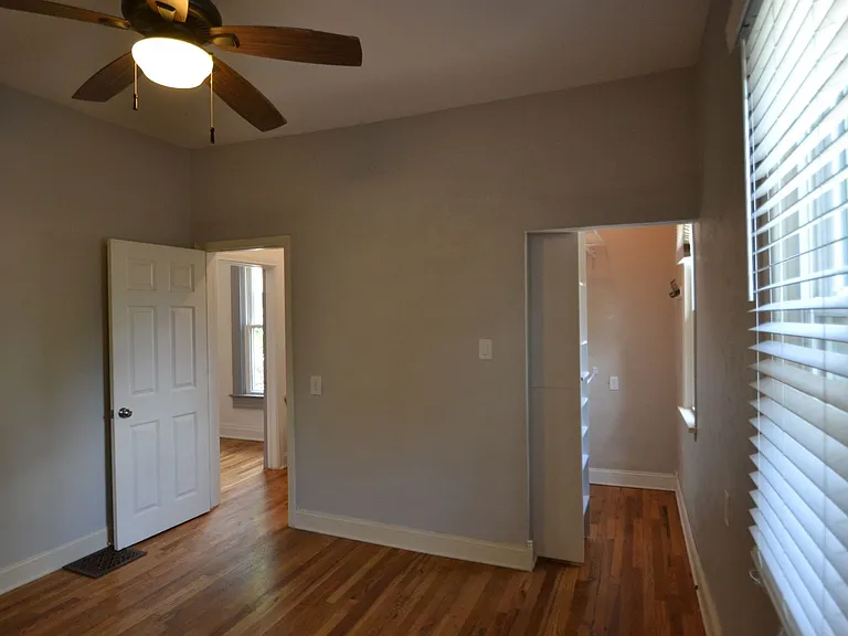 821 N Walnut St — Photo 9