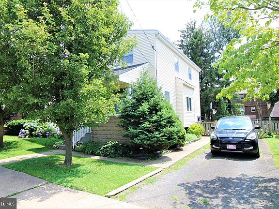 2nd image of 928 Shelmire Ave #30