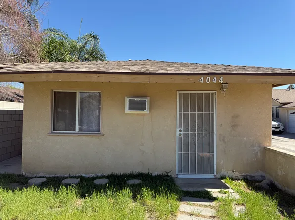 4044 Mennes Ave, Riverside, CA 92509