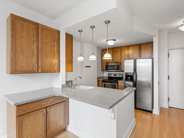 920 E 62nd St Unit M-7, Indianapolis, IN 46220