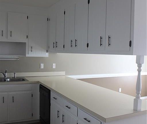4th image of 126 Sloane Pl