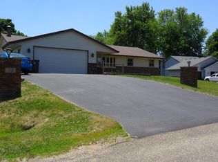 118 Jata Dr, Monroe Center, IL 61052