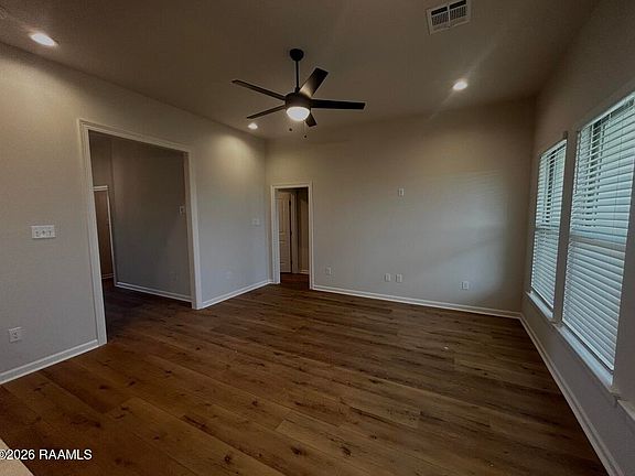 2nd image of 115 Bent Bow Dr