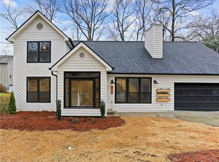 809 Montclair Pl, Woodstock, GA 30189