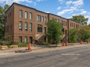 2703 1st Ave S #102, Minneapolis, MN 55408