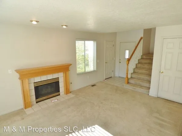 748 E 8620 S, Sandy, UT 84094