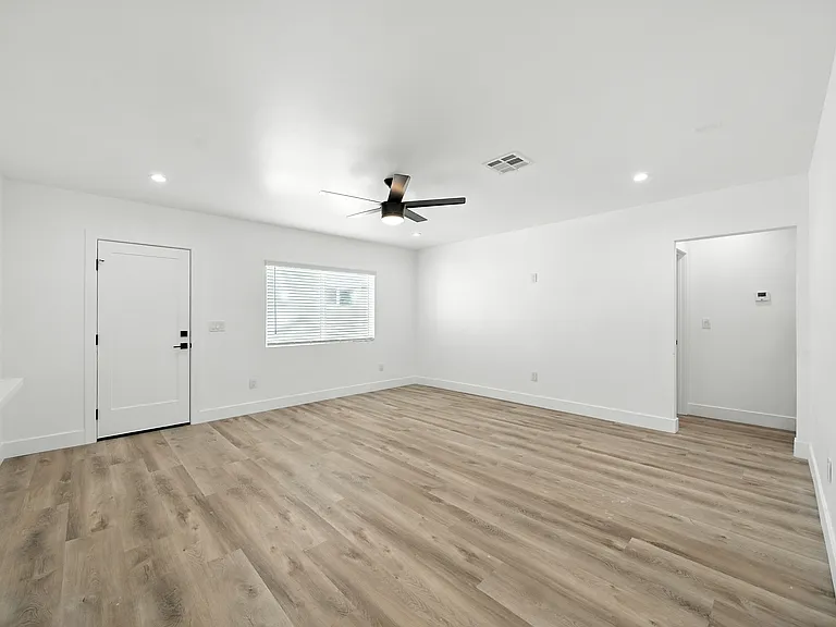 5103 Barlin Ave — Photo 20