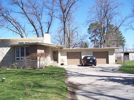 2nd image of 3854 Canute Rd