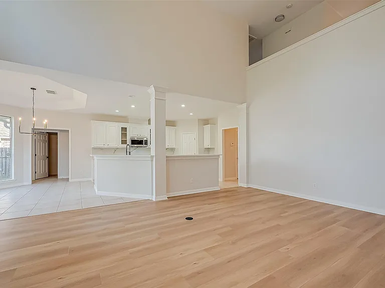 11210 Hundred Bridge Ln — Photo 12