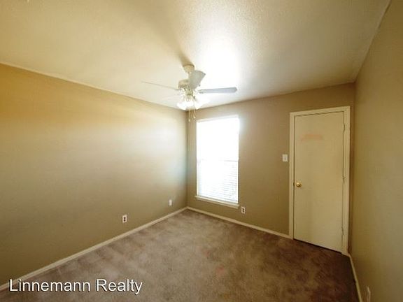 3rd image of 3608 Northcrest Dr