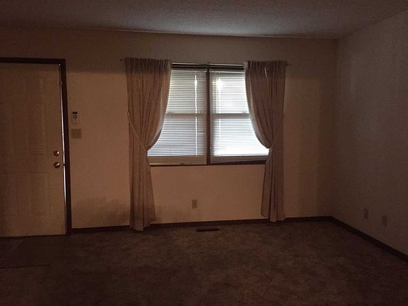 2nd image of 1312 McKinley Ave