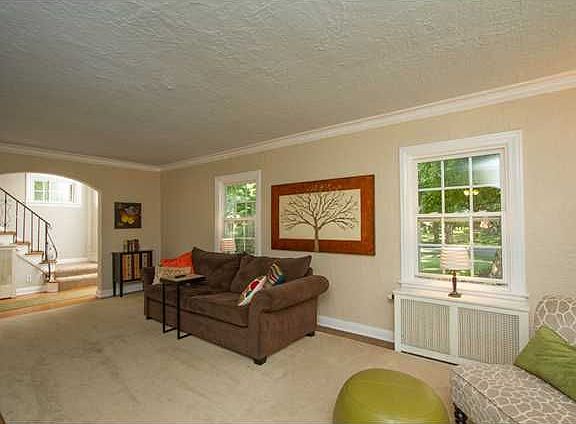 5th image of 2316 Middlesex Dr