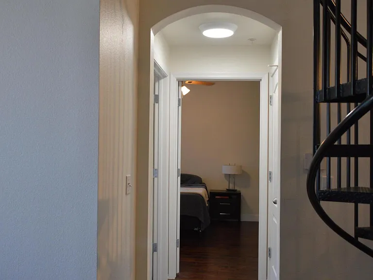 1701 E Colter St #471 — Photo 16