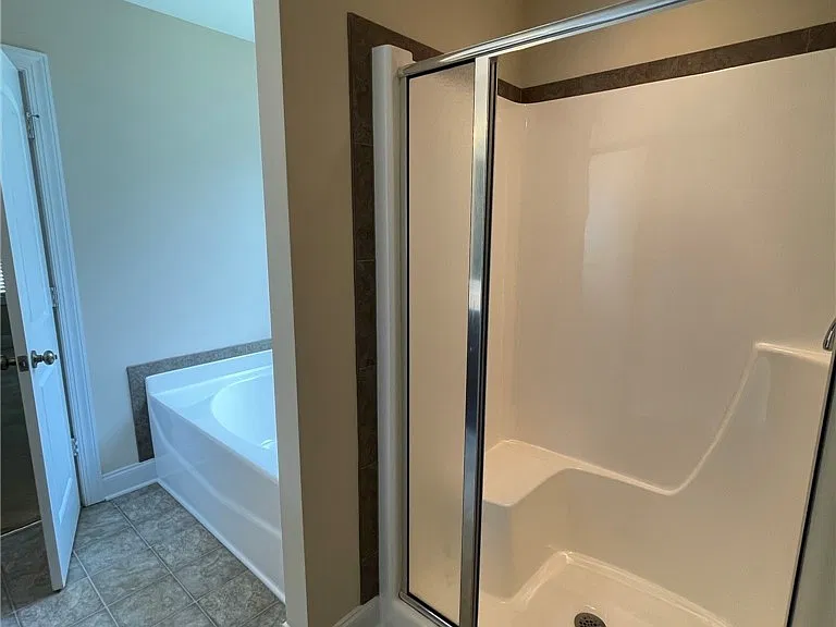 3537 Dunkirk Ct — Photo 16
