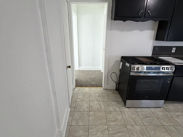 89 W Seneca St #3 — Photo 4