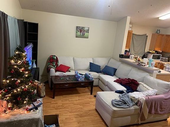 5th image of 2657 Woods Edge Cir