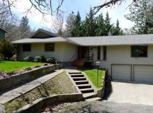 565 Wrights Creek Dr, Ashland, OR
