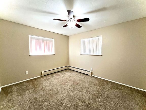 2nd image of 1320 Ammons St APT 25