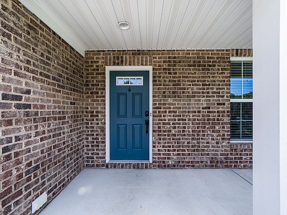 4th image of 525 Butterfly Dr