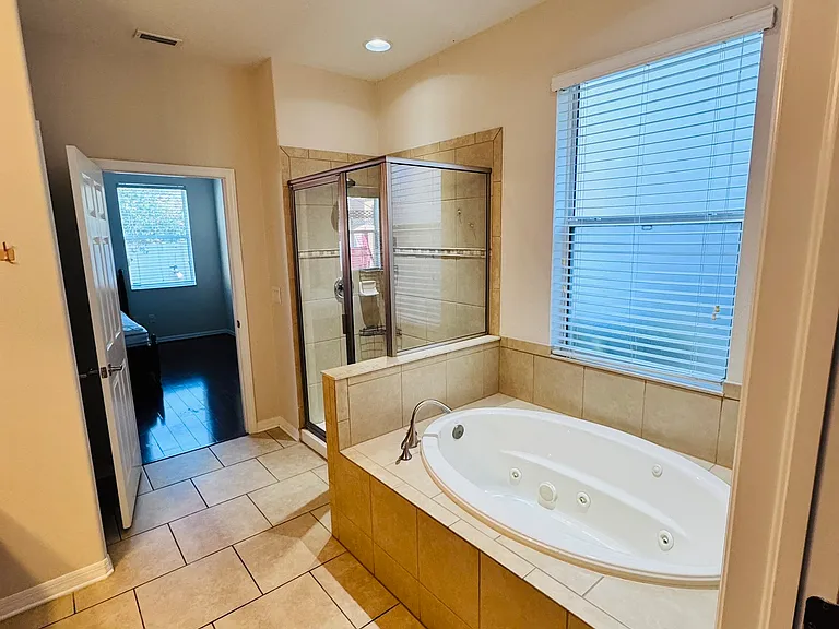 20204 Autumn Fern Ave — Photo 21