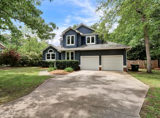 5704 Oak Bluff Ln, Wilmington, NC 28409