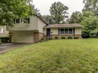 4457 N Butler Dr, Decatur, IL 62526