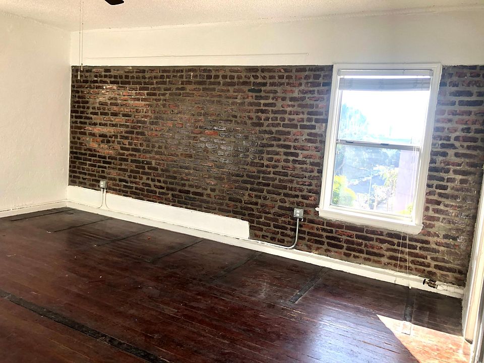 1st image of 849 S Oxford Ave APT 410
