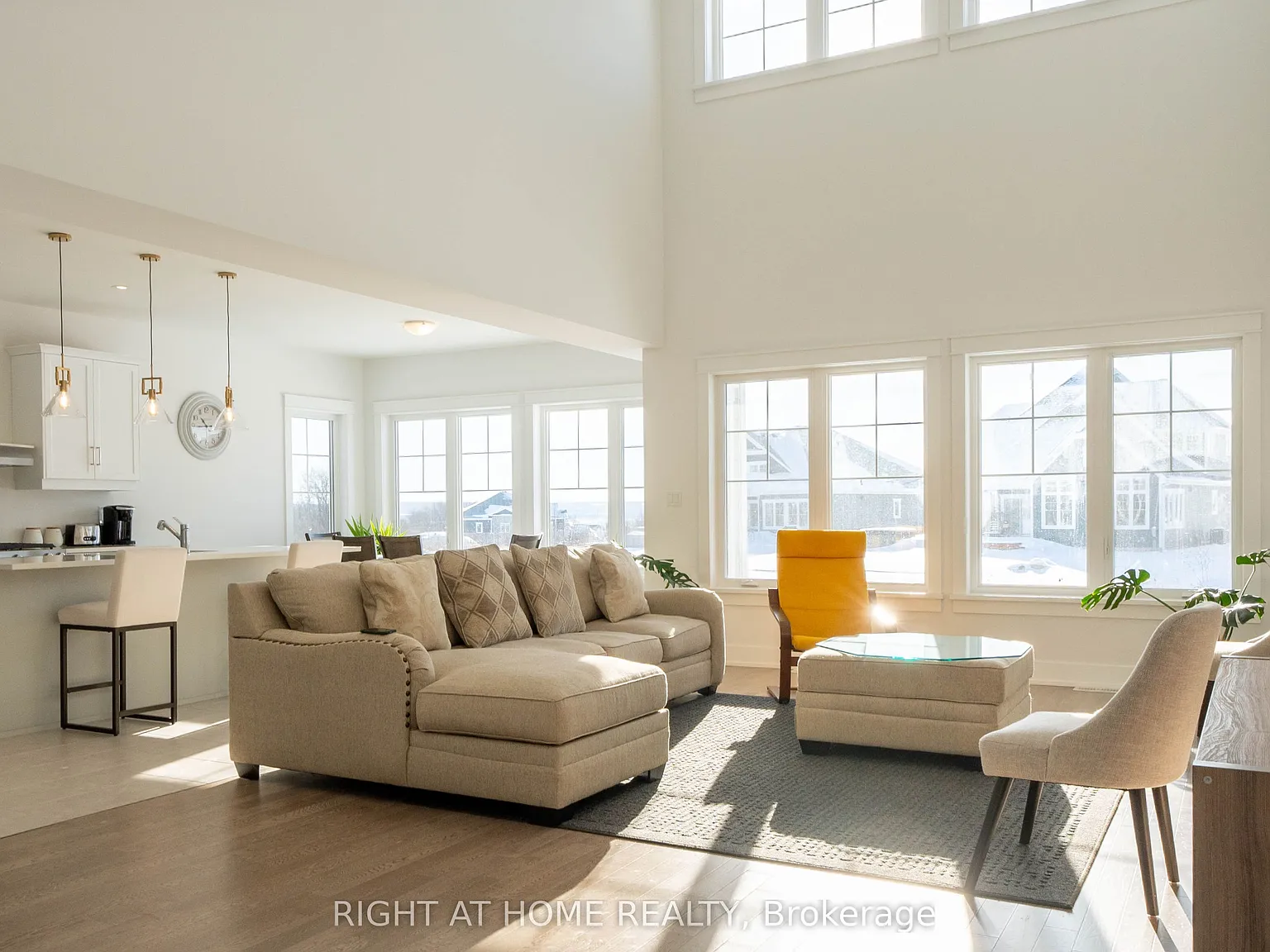 4 bed, $3,750 — Photo 4