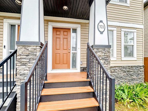 3rd image of 321 Skyview Ranch Dr NE