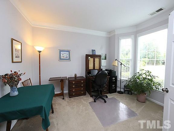 3rd image of 101 Weslyn Trace Dr