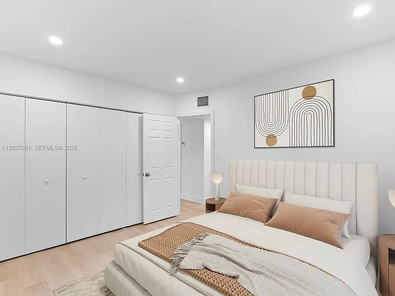 5625 SW 80th St #113B — Photo 5
