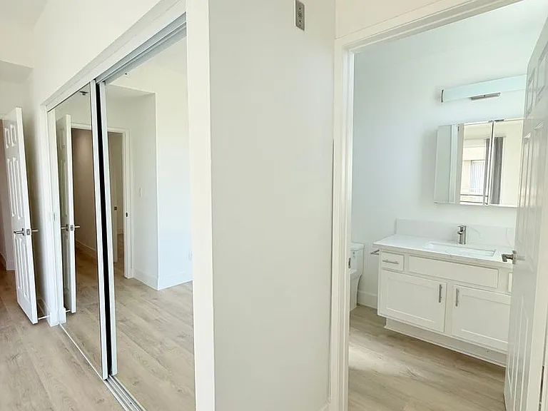 8715 Burton Way - Urban Feel Charming 2 bed 2 bath — Photo 43