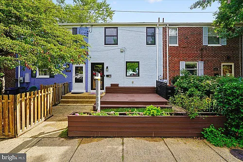 223 Burgess Ave Photo 1
