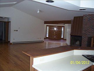 5th image of 6039 S West Bay Shore Dr