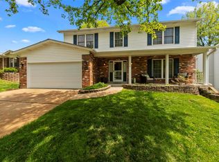 9902 Baywood Ter, Saint Louis, MO 63126