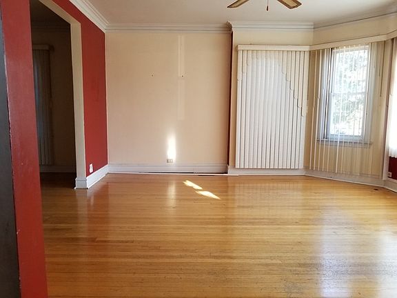 2nd image of 5224 W Schubert Ave #1