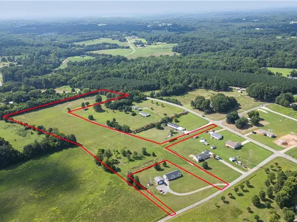 1459 Tyro Rd #42A, Lexington, NC 27295