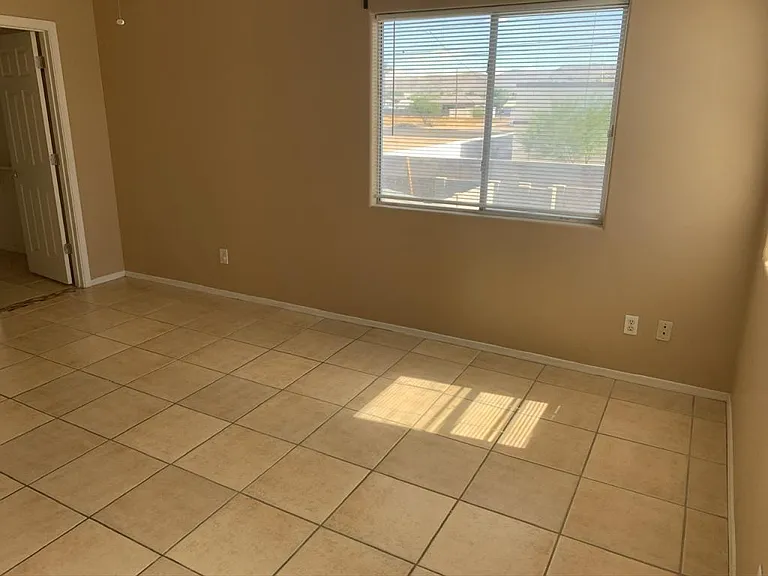 2511 E Pueblo Ave — Photo 7