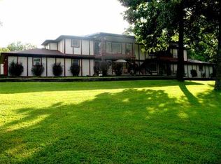 493 Robinson Point Rd, Mountain Home, AR 72653