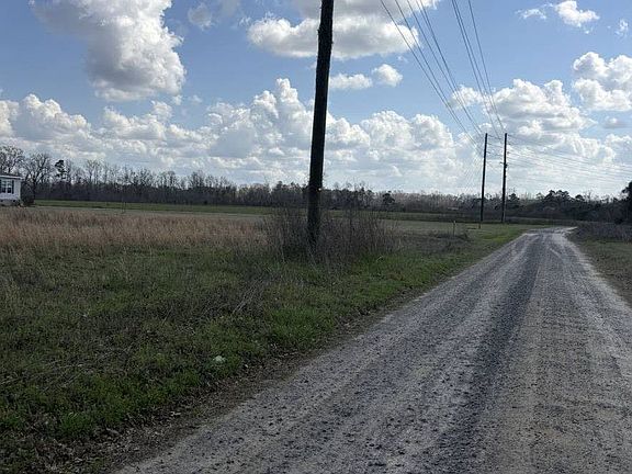 4th image of 176 Old Flowers Rd