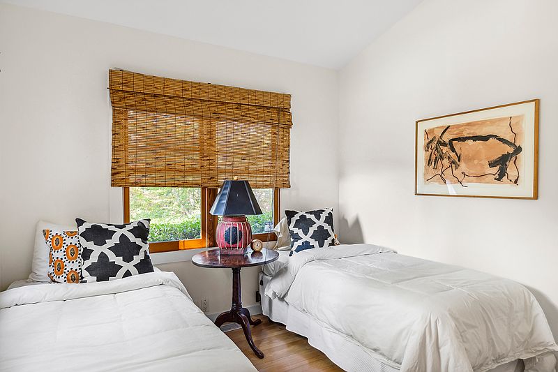 662 Sagg Rd, Sagaponack, NY 11932 | Out East