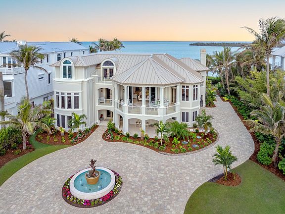 2nd image of 15735 Captiva Dr