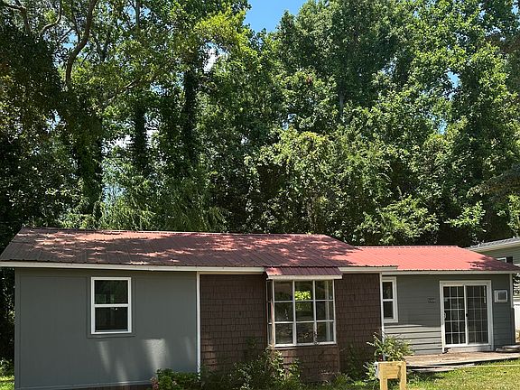 5th image of 1810 Ocean Haven Road SW