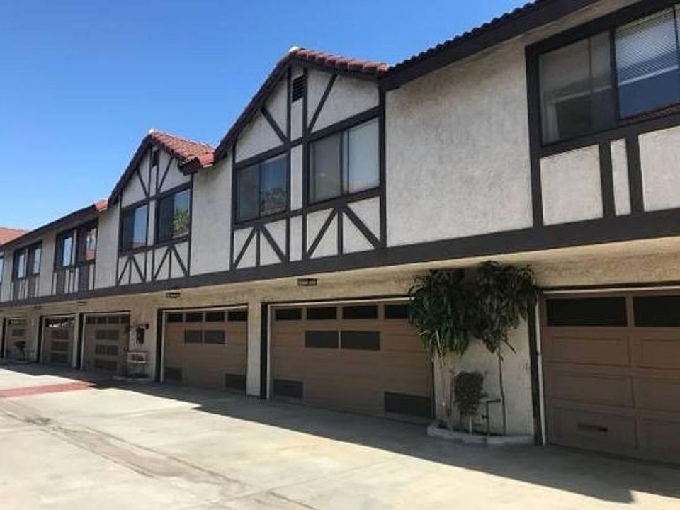 2nd image of 1525-1529 Prospect Ave #1525H