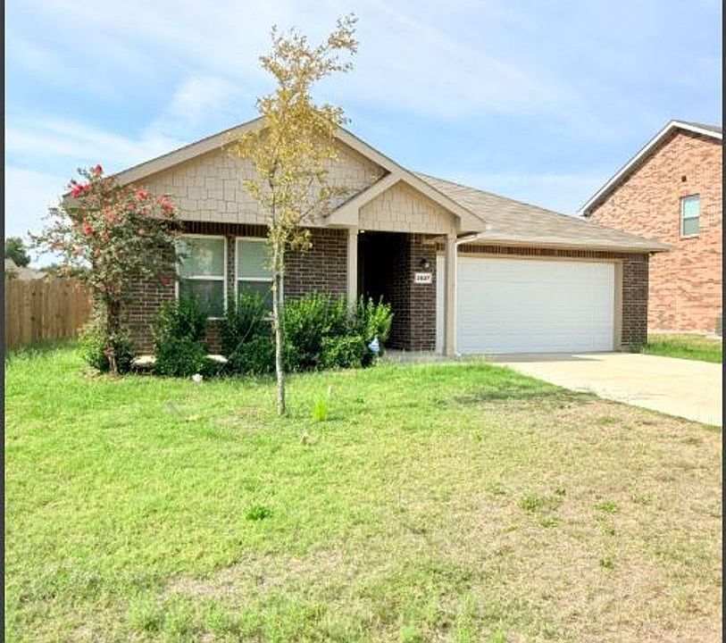 1st image of 3637 Silver Maple Ln