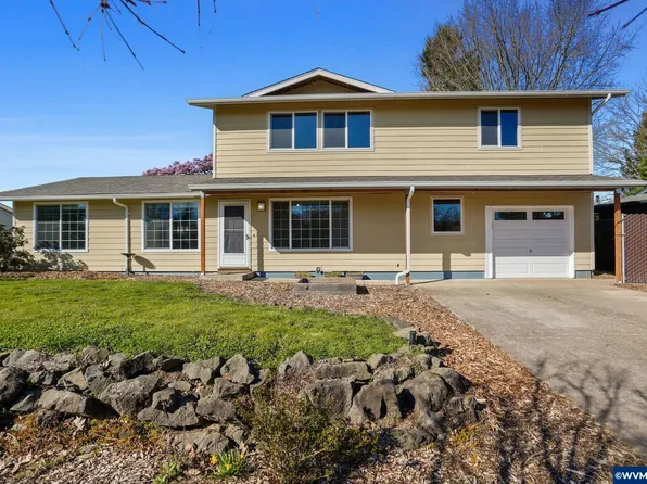 3650 NE Canterbury Cir, Corvallis, OR 97330